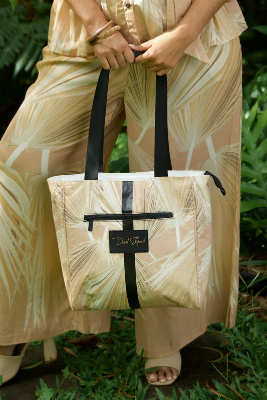Loulu Beige Beach Bag