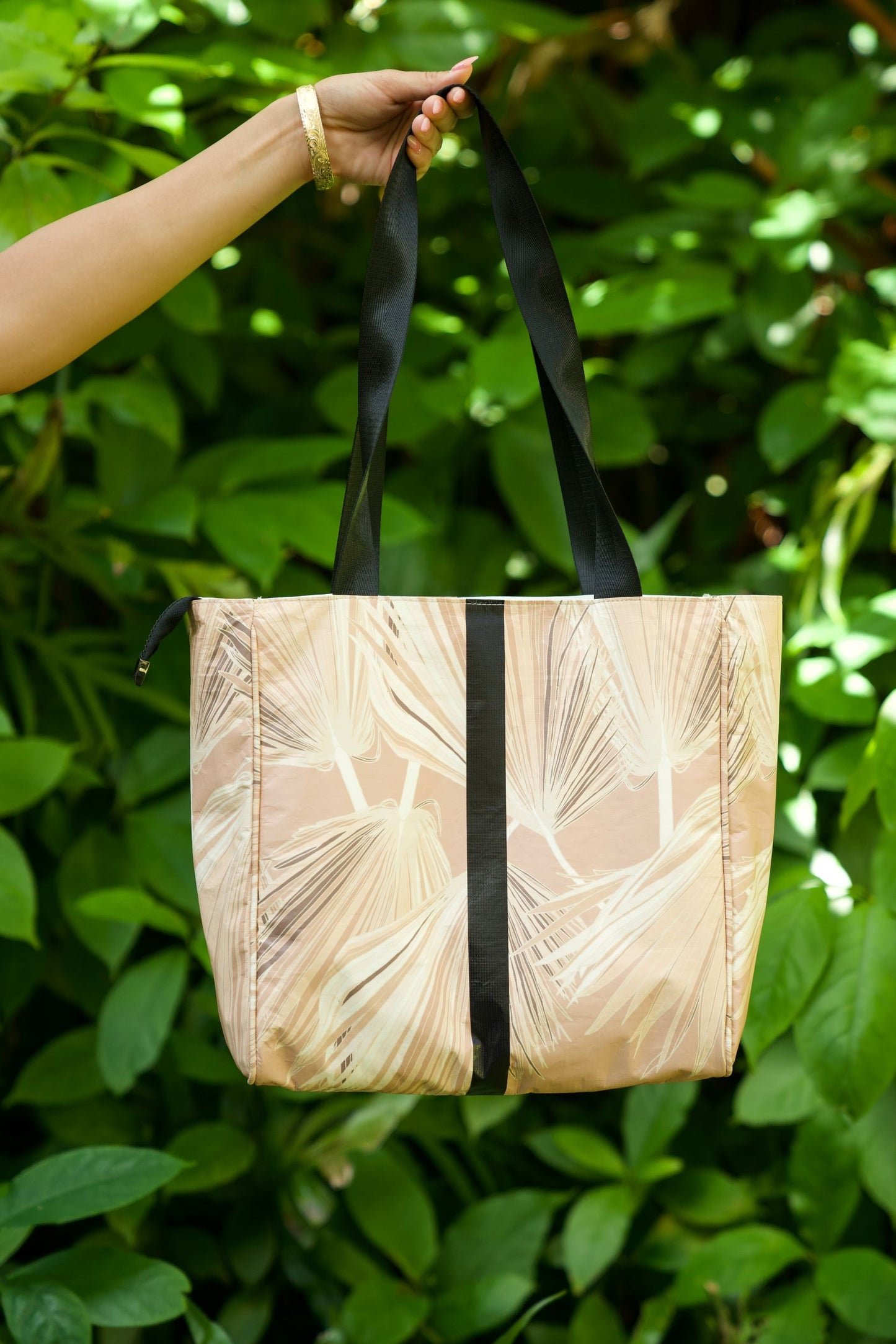 Loulu Beige Beach Bag