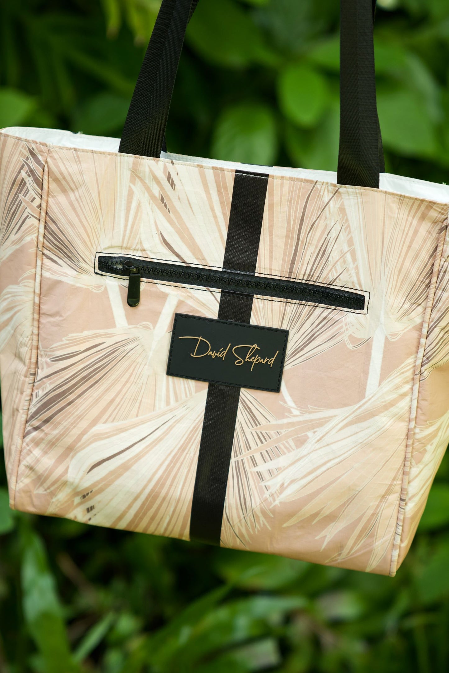 Loulu Beige Beach Bag