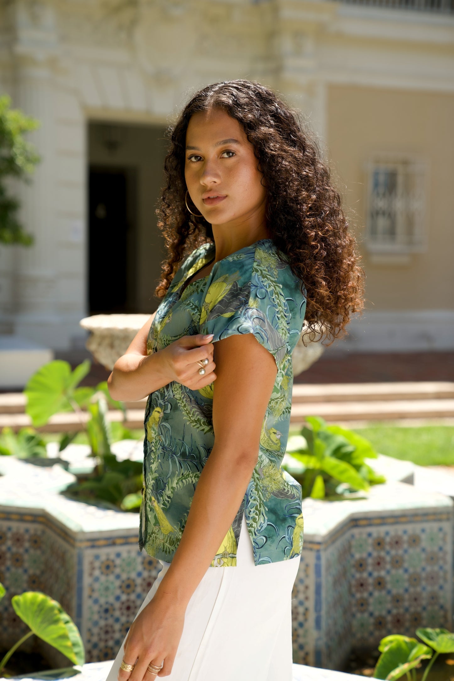 Foraging Kiwikiu V-Neck Blouse