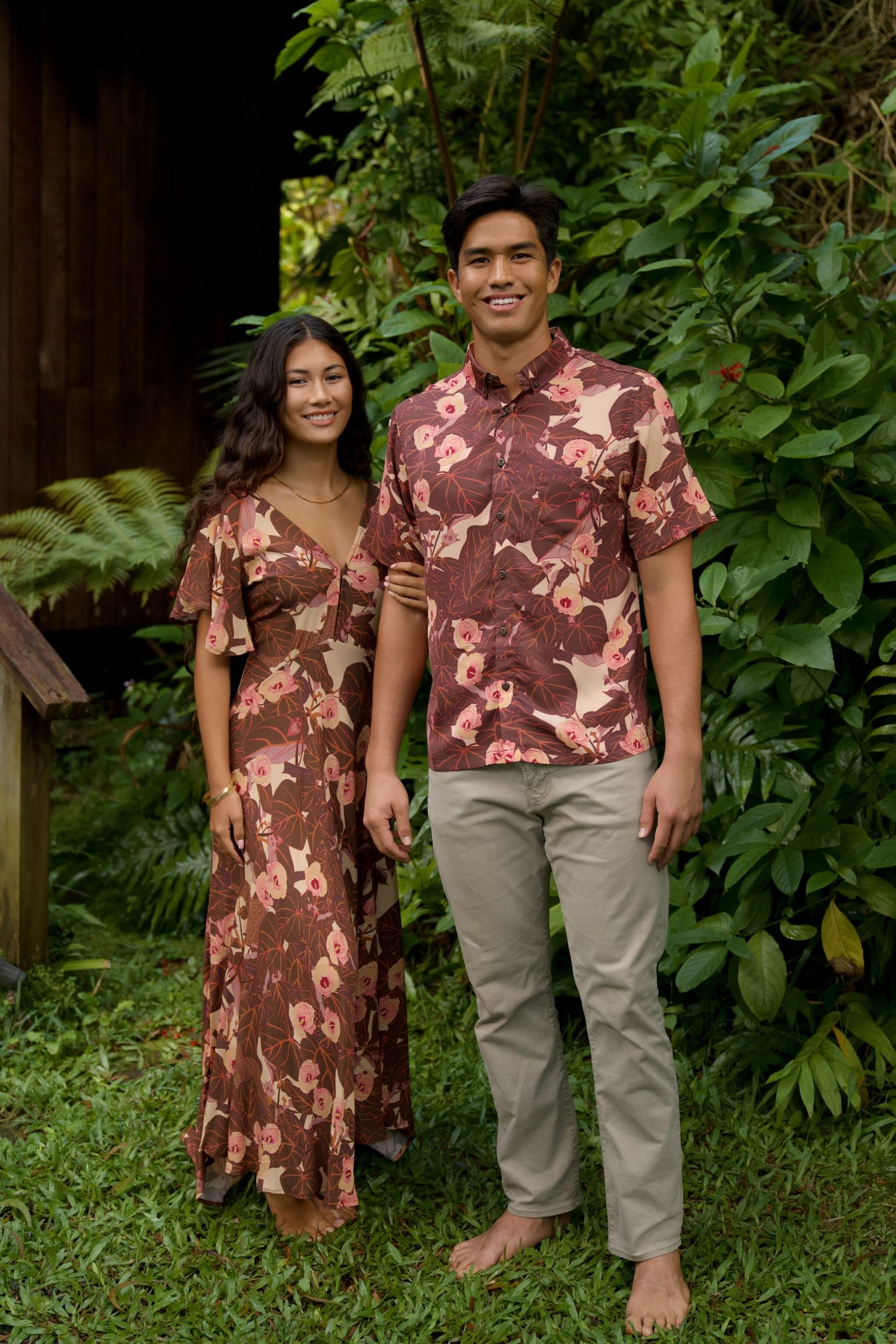 Flowering Hau Sunset Aloha Shirt (Iron Free)