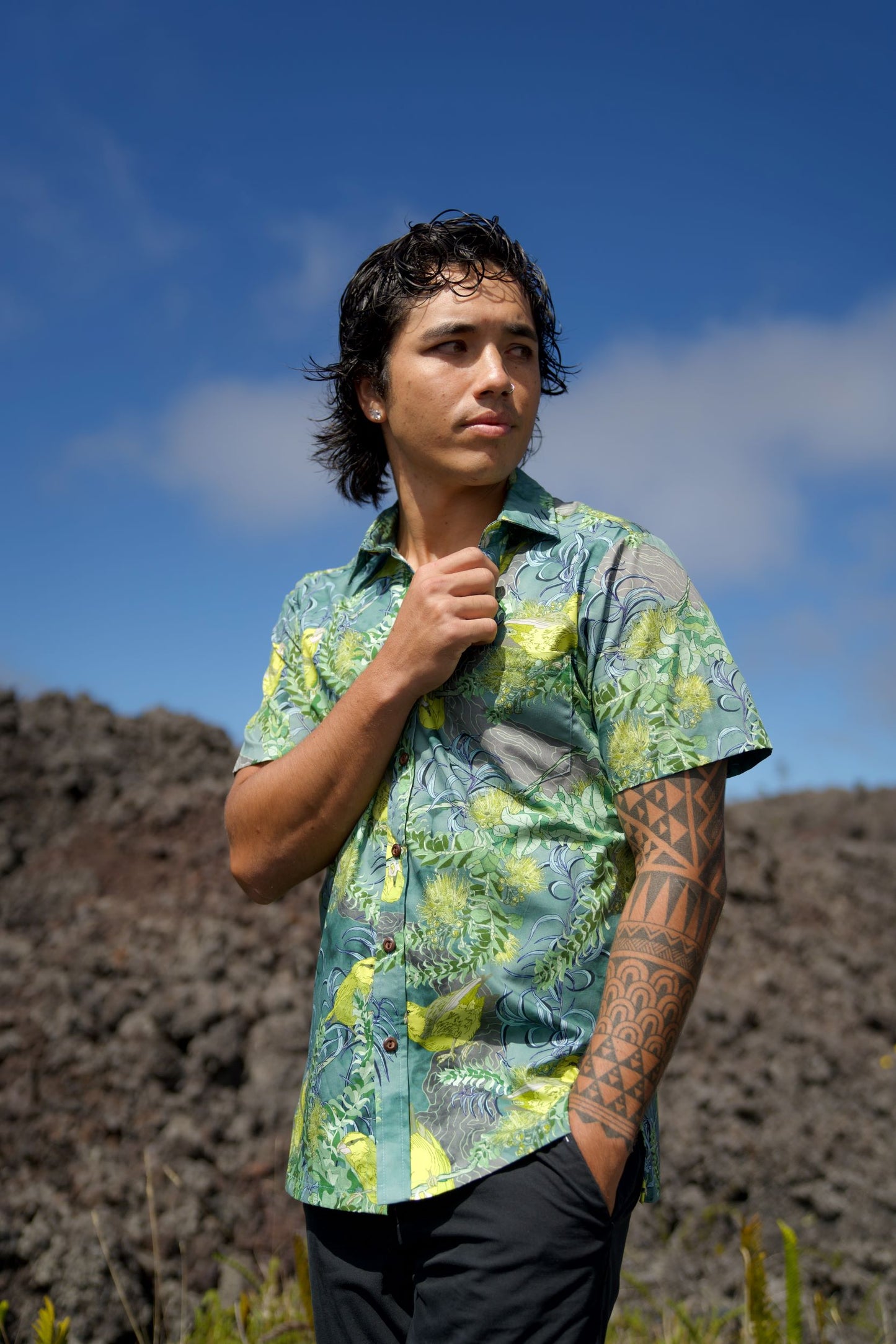 Foraging Kiwikiu Aloha Shirt