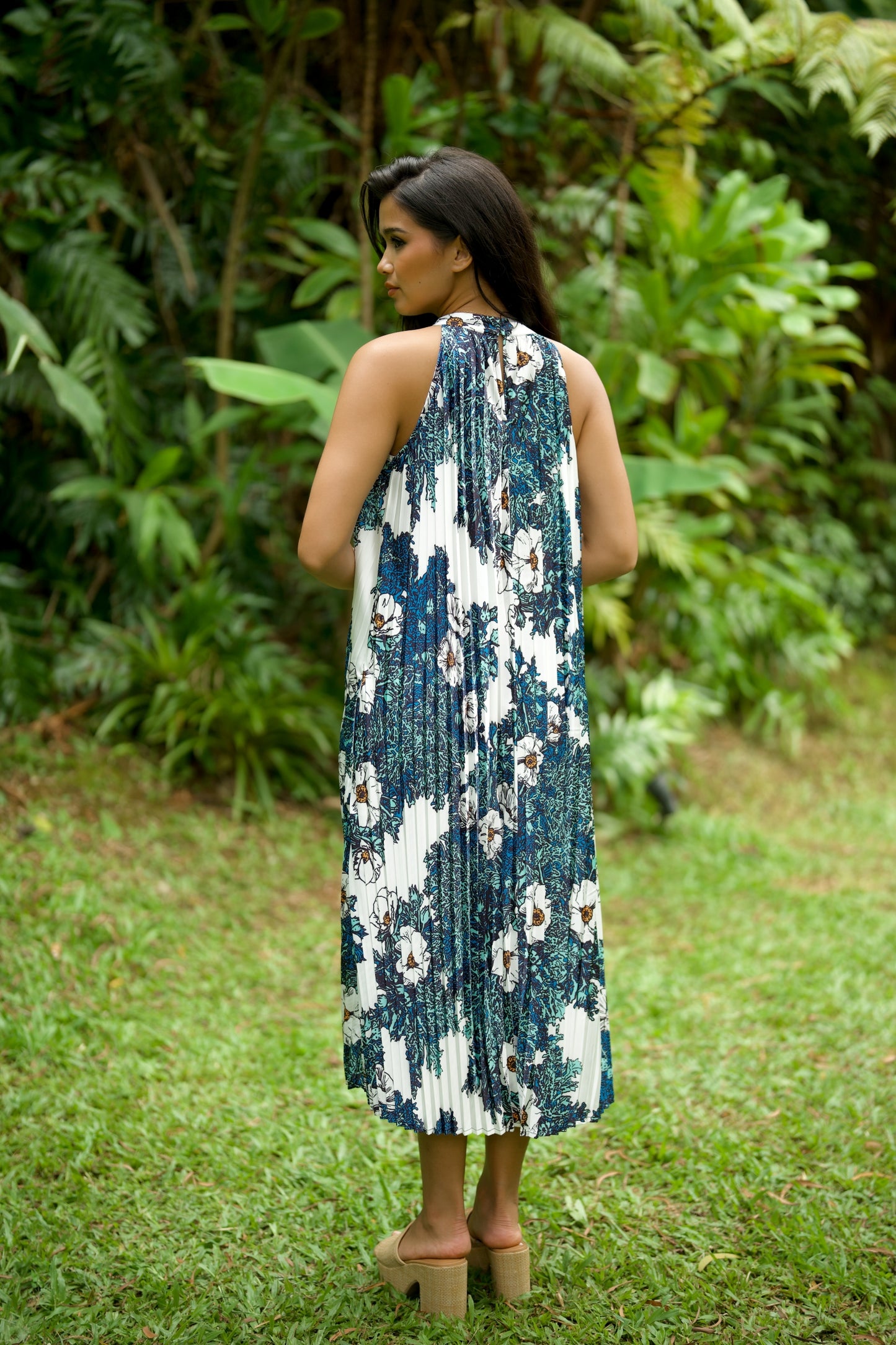 Puakala Keyhole Accordion Dress