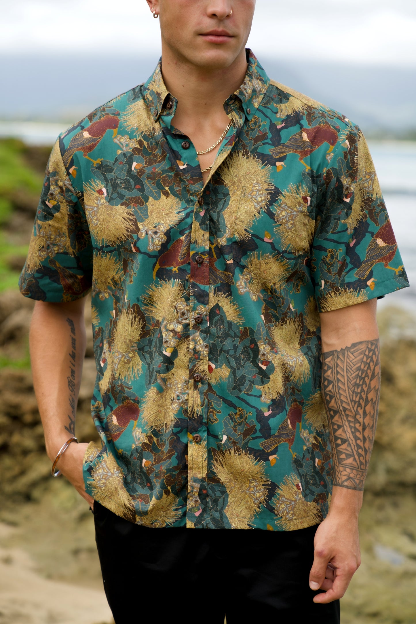 Kaniakapūpū Mamo Aloha Shirt