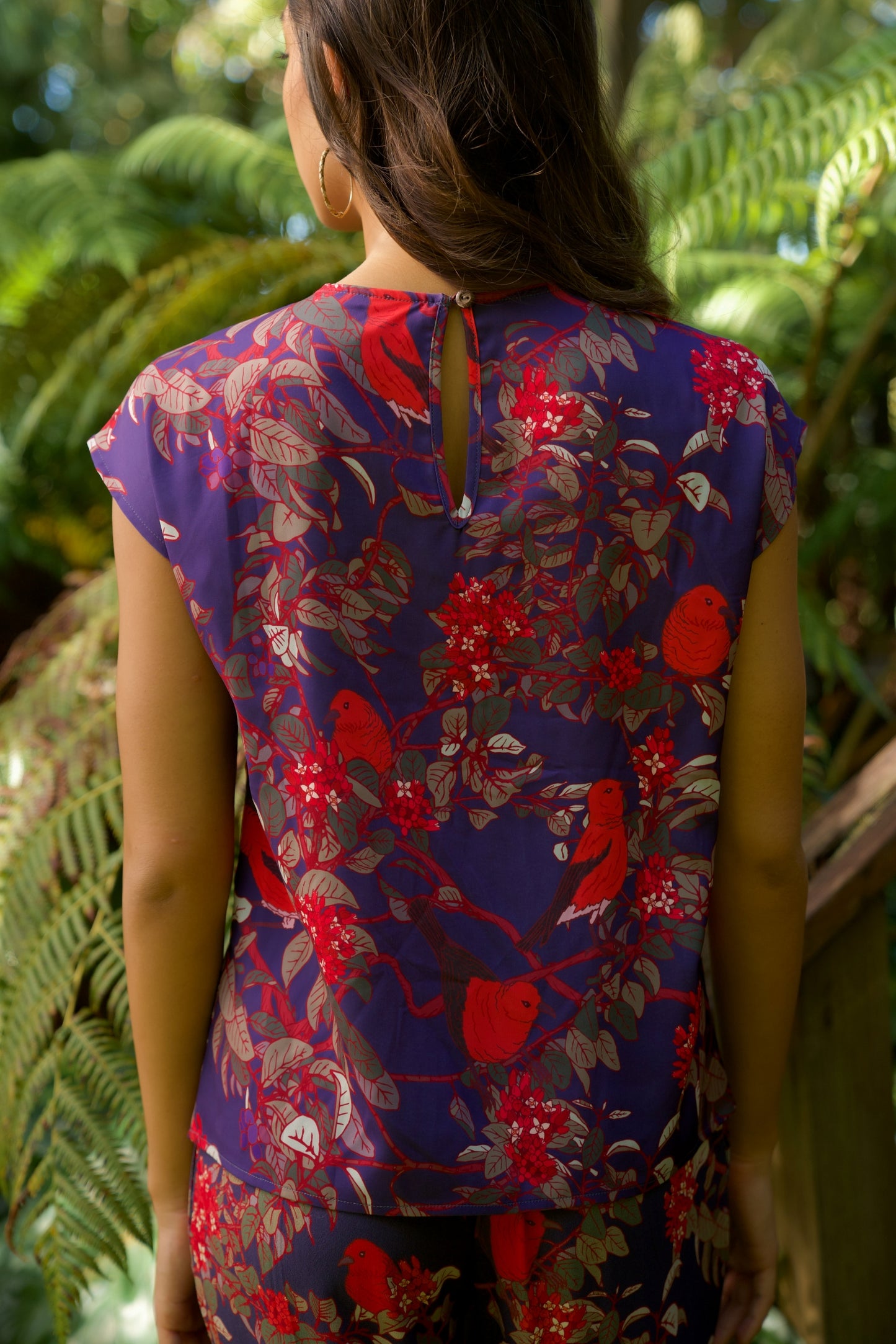 ‘Apapane & ‘ Iliahi Cap Sleeve Blouse