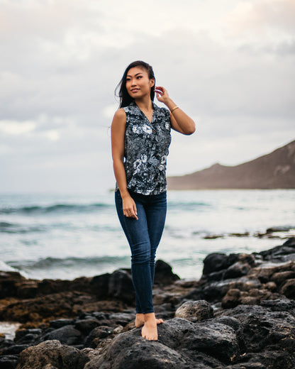 Chiaroscuro Puakala Women's Sleeveless Aloha Shirt