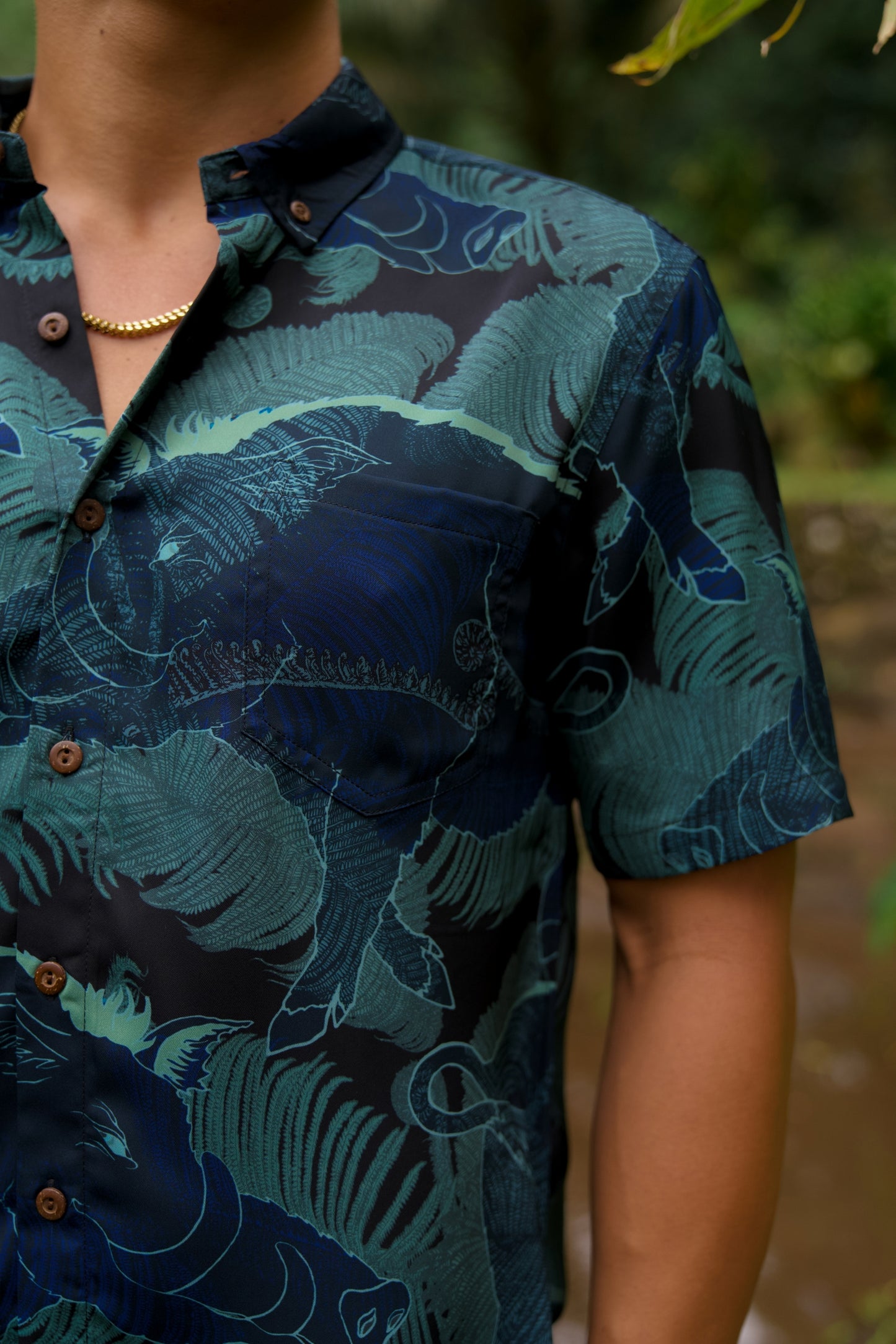 Kamapua'a Navy Aloha Shirt (Iron Free)