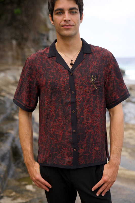 Koa‘e Kea Halema‘uma‘u Vintage Cut Aloha Shirt (Iron Free)