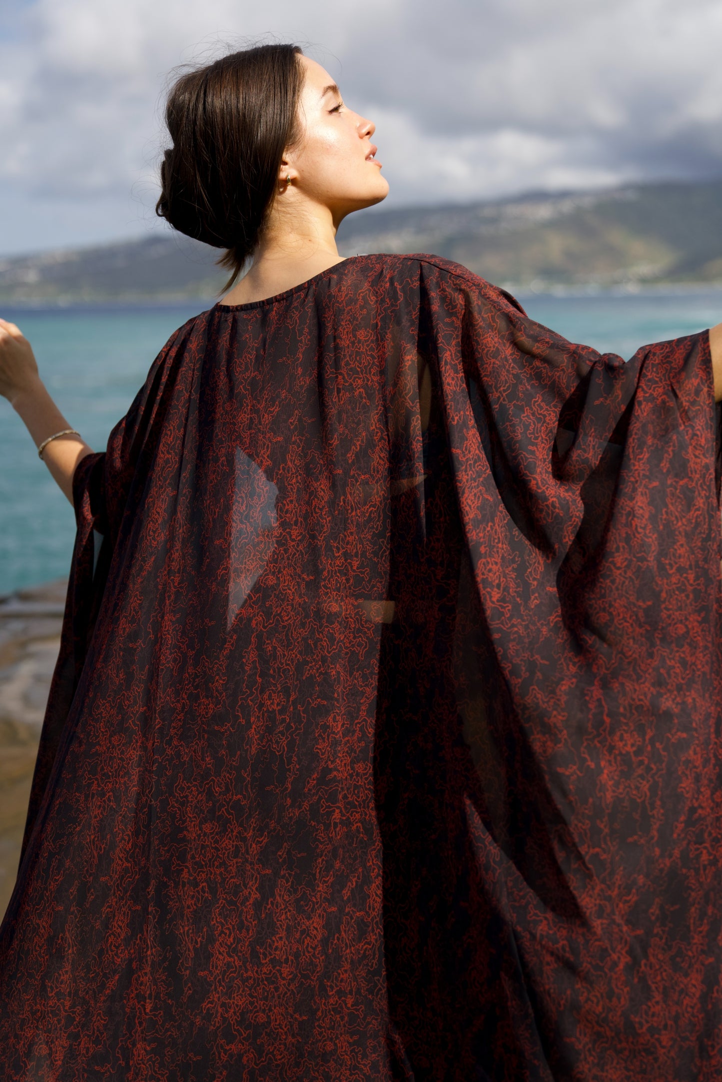 Koa‘e Kea Halema‘uma‘u Long Cover-up