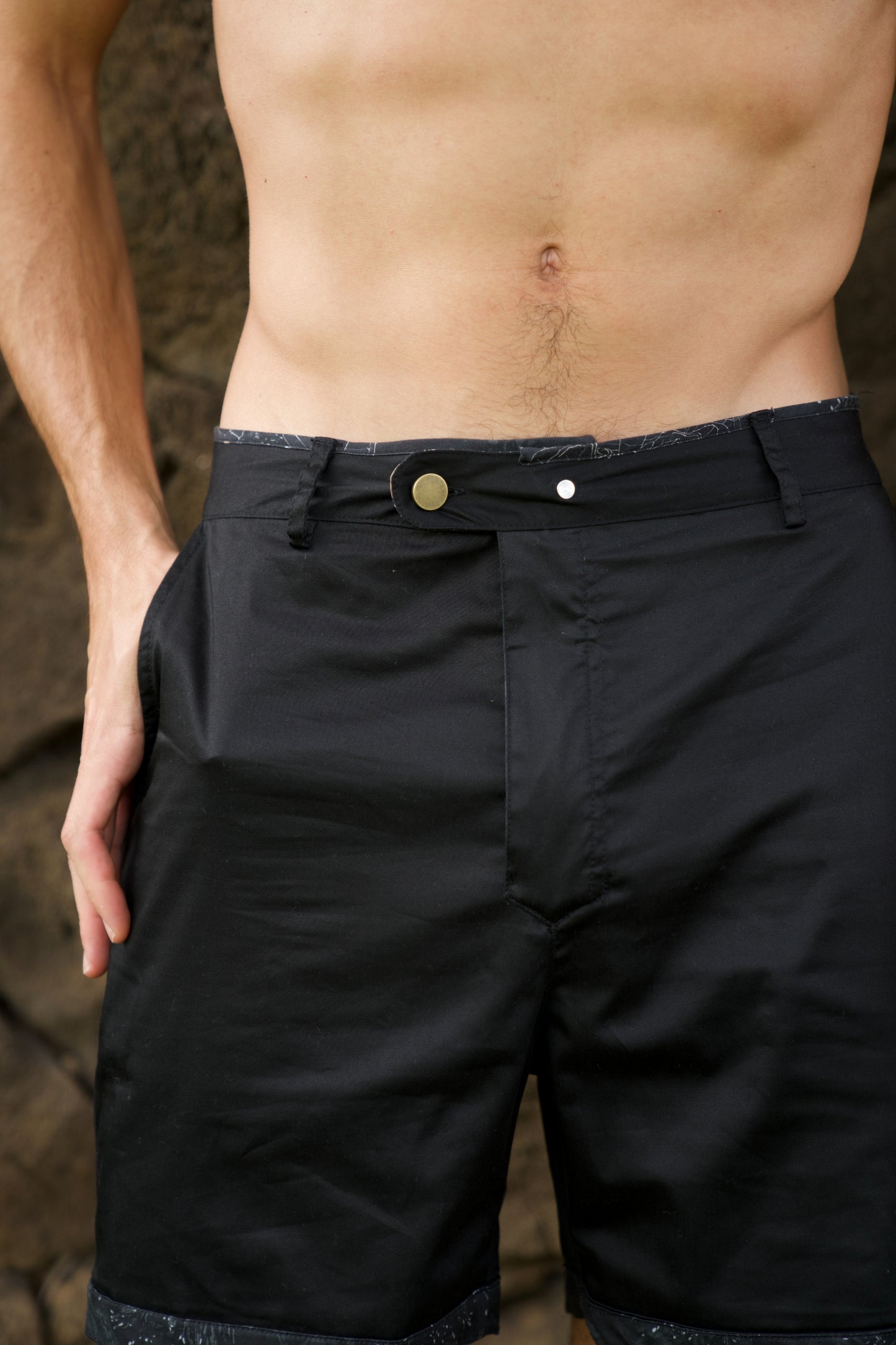 Kaniakapūpū Dark Forest Black Reversible Shorts
