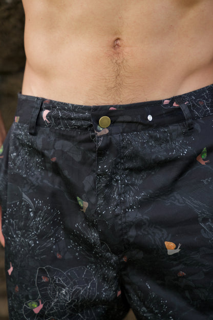 Kaniakapūpū Dark Forest Black Reversible Shorts