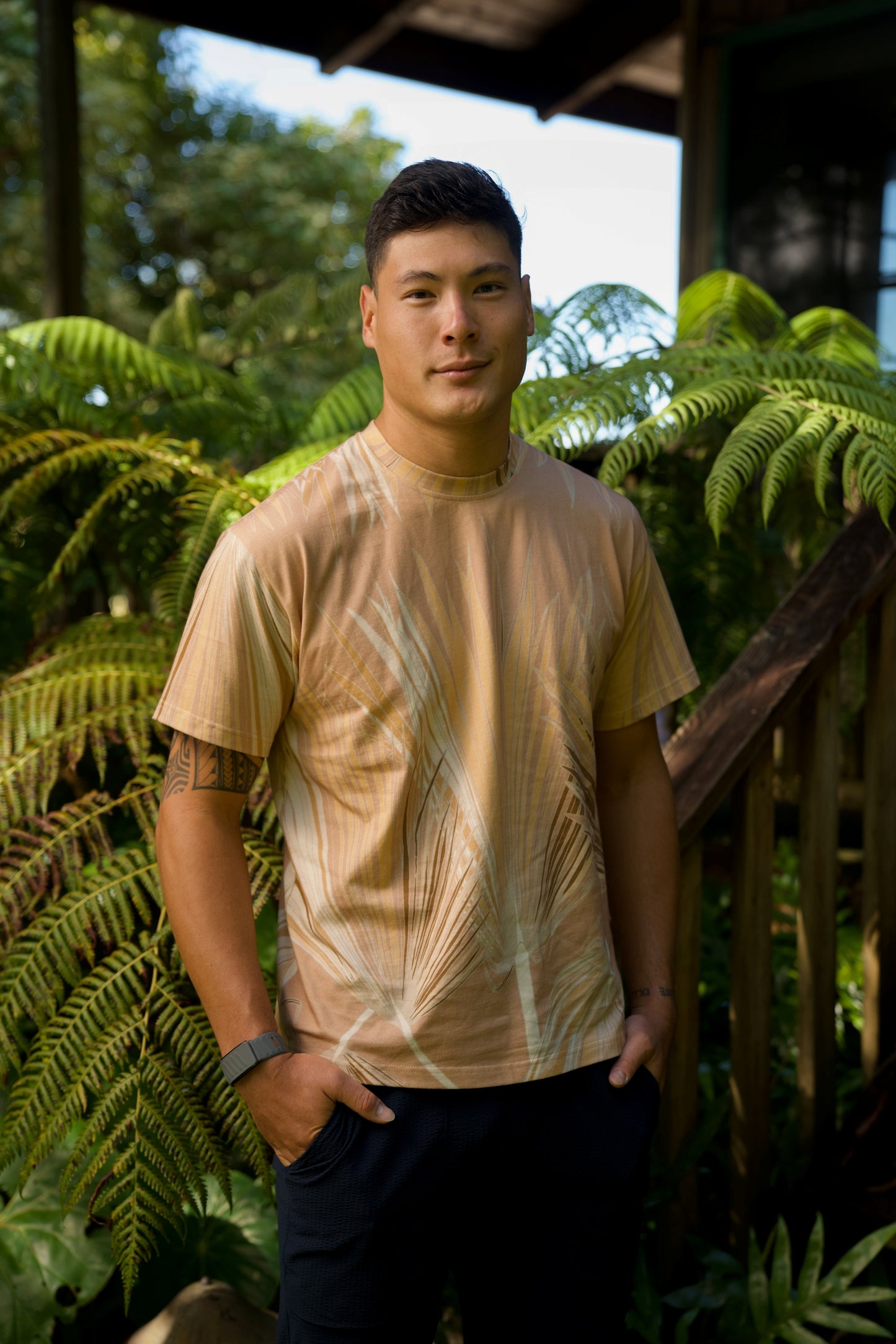 Loulu Beige T-Shirt