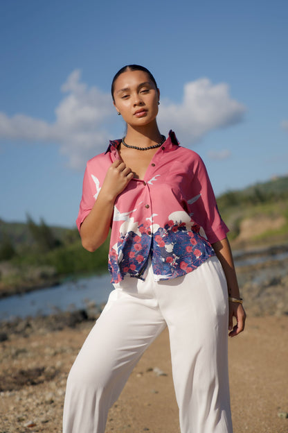 Manu-o-Kū & Hau Tree Women's Pink Kimono Sleeve Aloha Shirt (Iron Free)