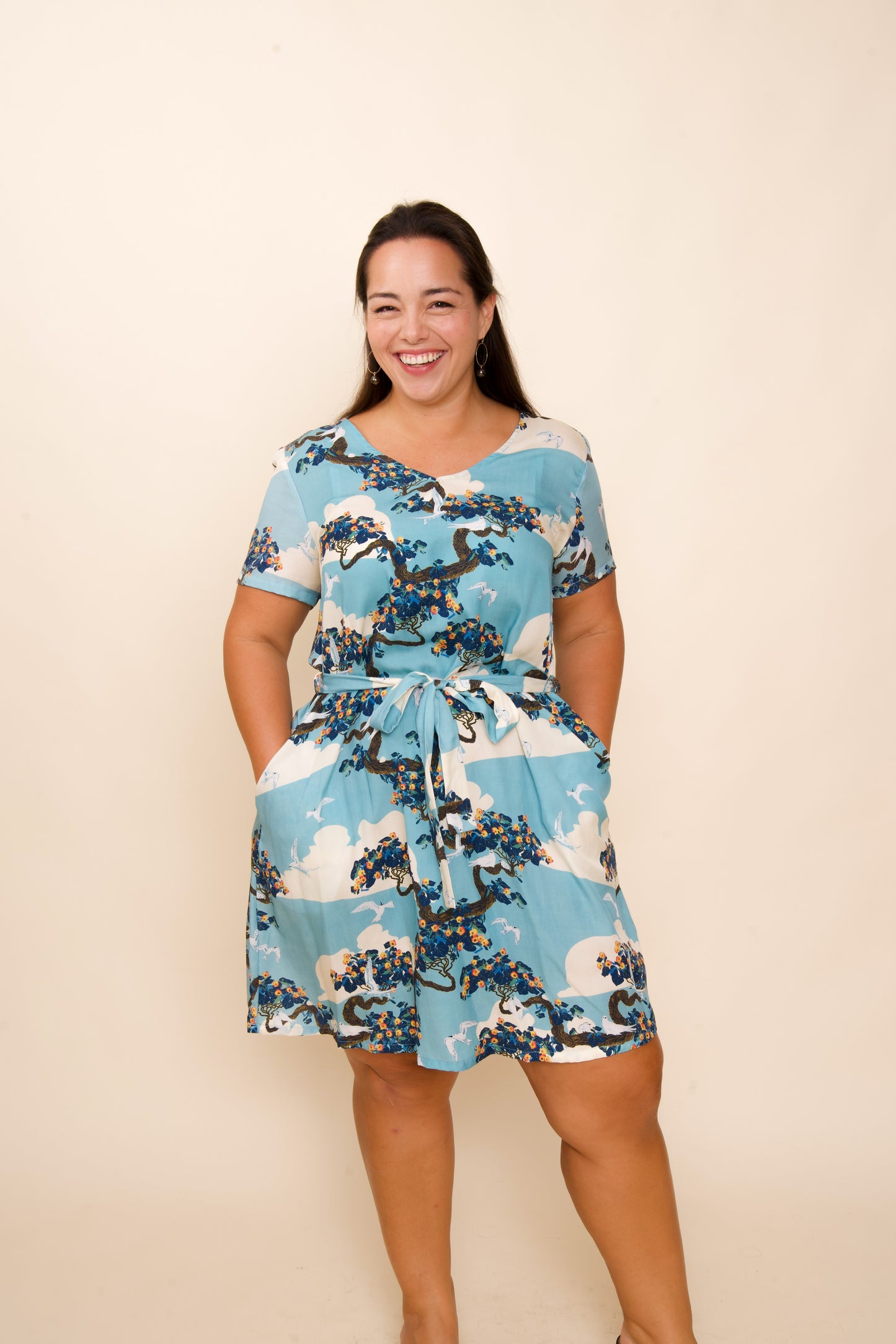 Manu-o-Kū & Flowering Hau Tree Sky Blue Tee Dress