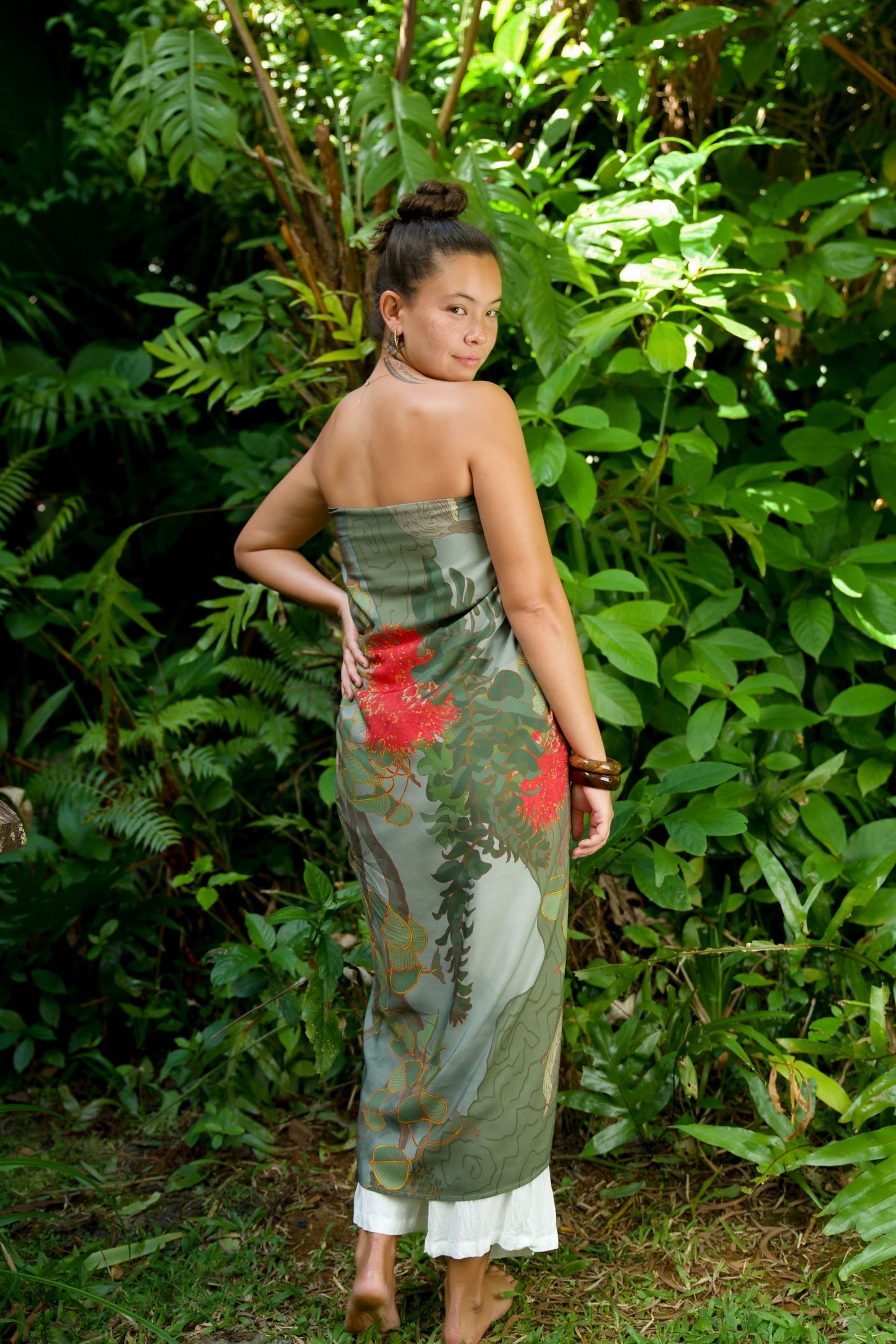 Vanishing 'Akikiki Pareo / Sarong
