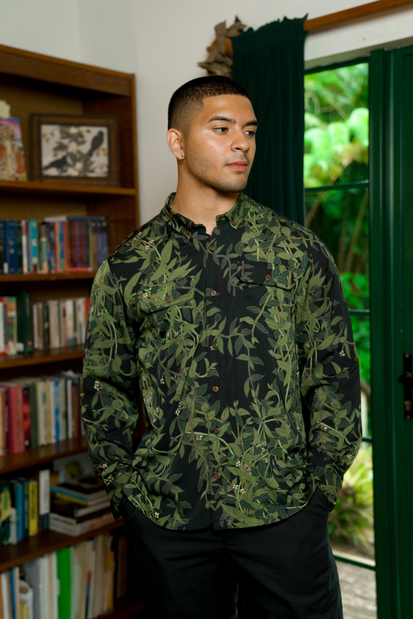 Maile Black Long Sleeve Aloha Shirt (Iron Free)