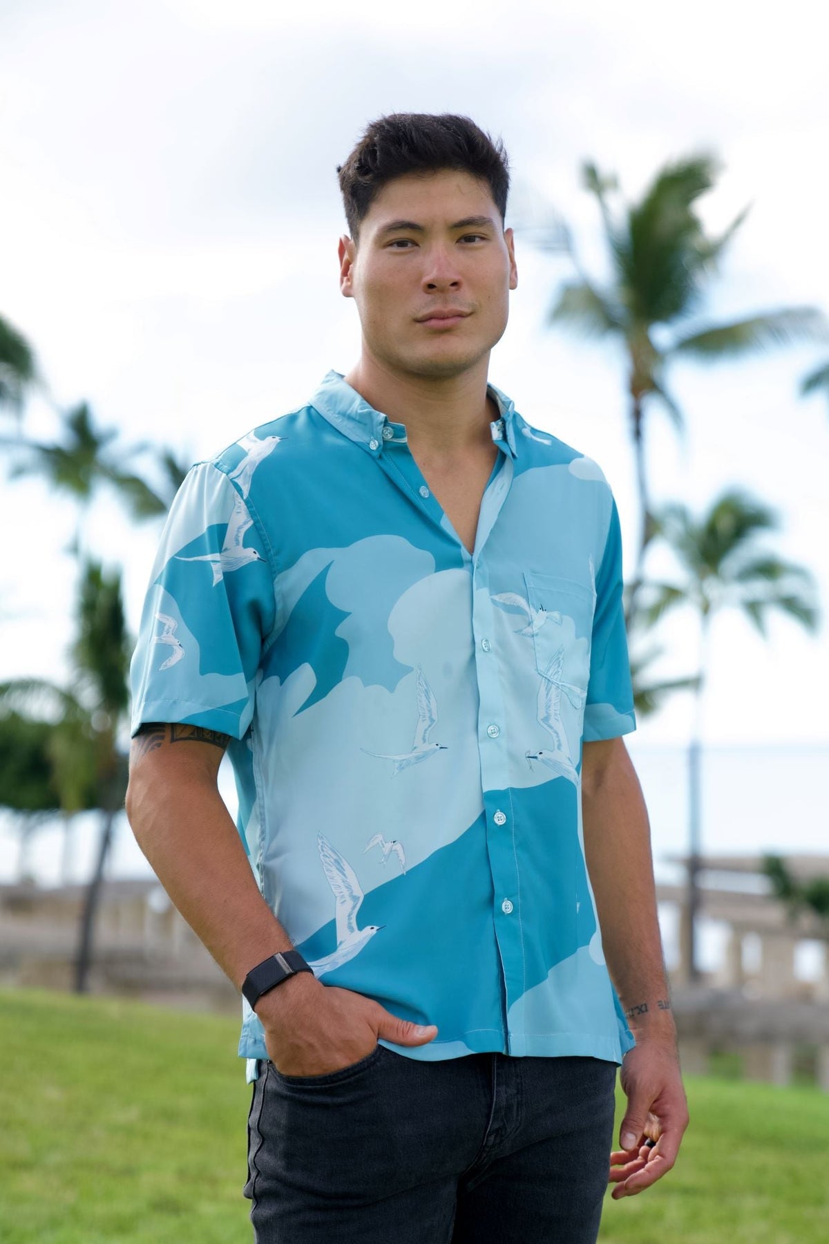Manu-o-kū In Flight Blue Aloha Shirt (Iron Free)