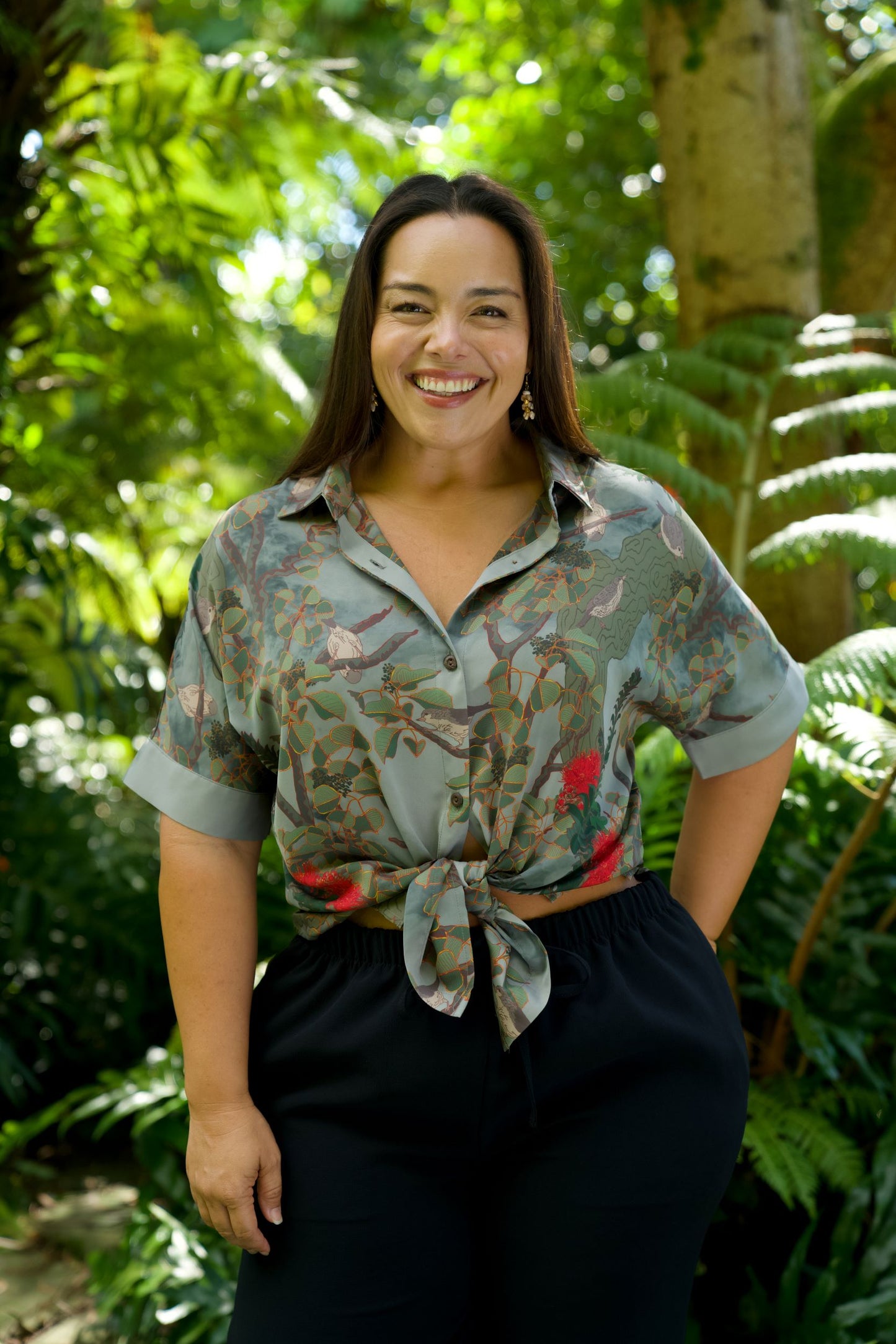 Vanishing 'Akikiki Women's Kimono Sleeve Aloha Shirt