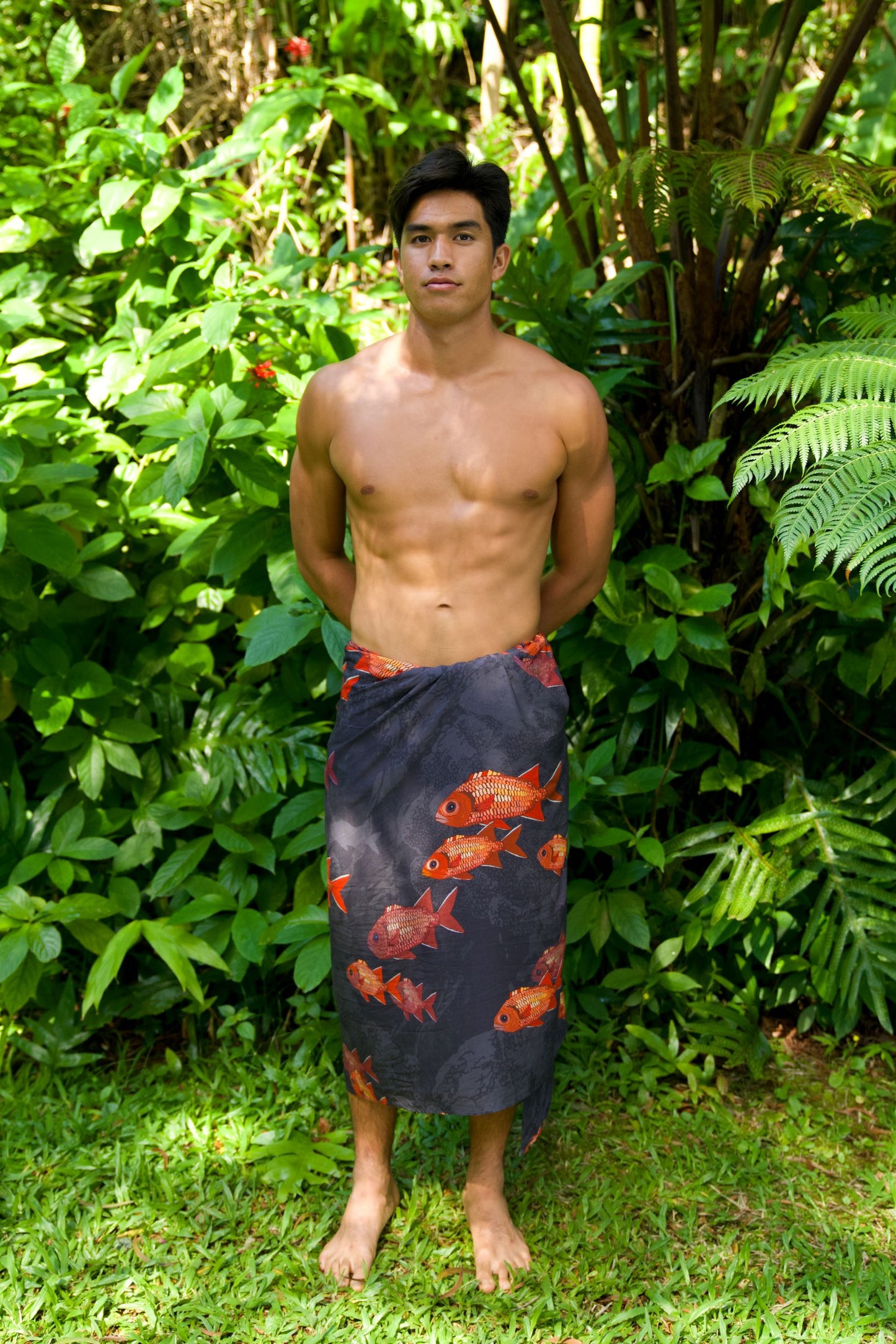 Menpachi ʻŪʻū Pareo / Sarong