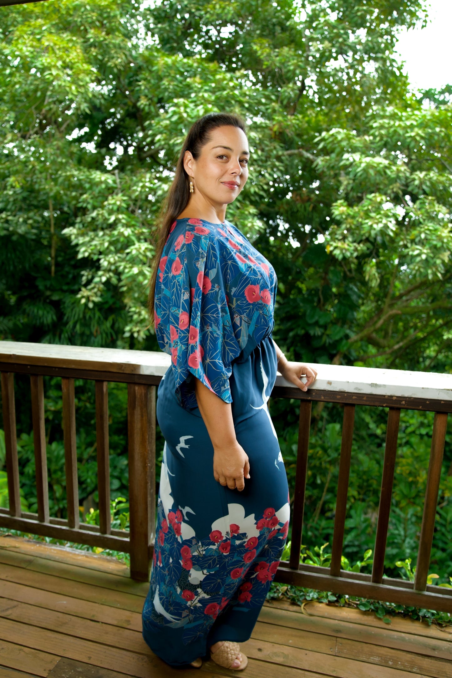 Manu-o-Kū & Hau Tree Blouson Dress