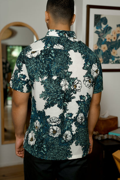 Puakala Blue On White Aloha Shirt (Iron Free)