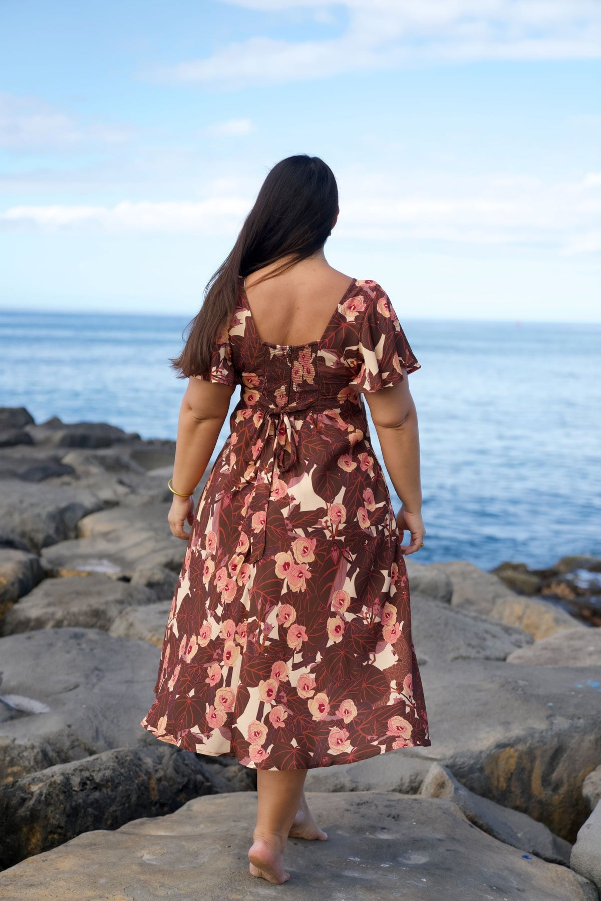 Flowering Hau Sunset Midi Hourglass Dress
