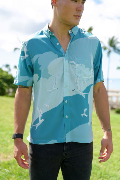 Manu-o-kū In Flight Blue Aloha Shirt (Iron Free)