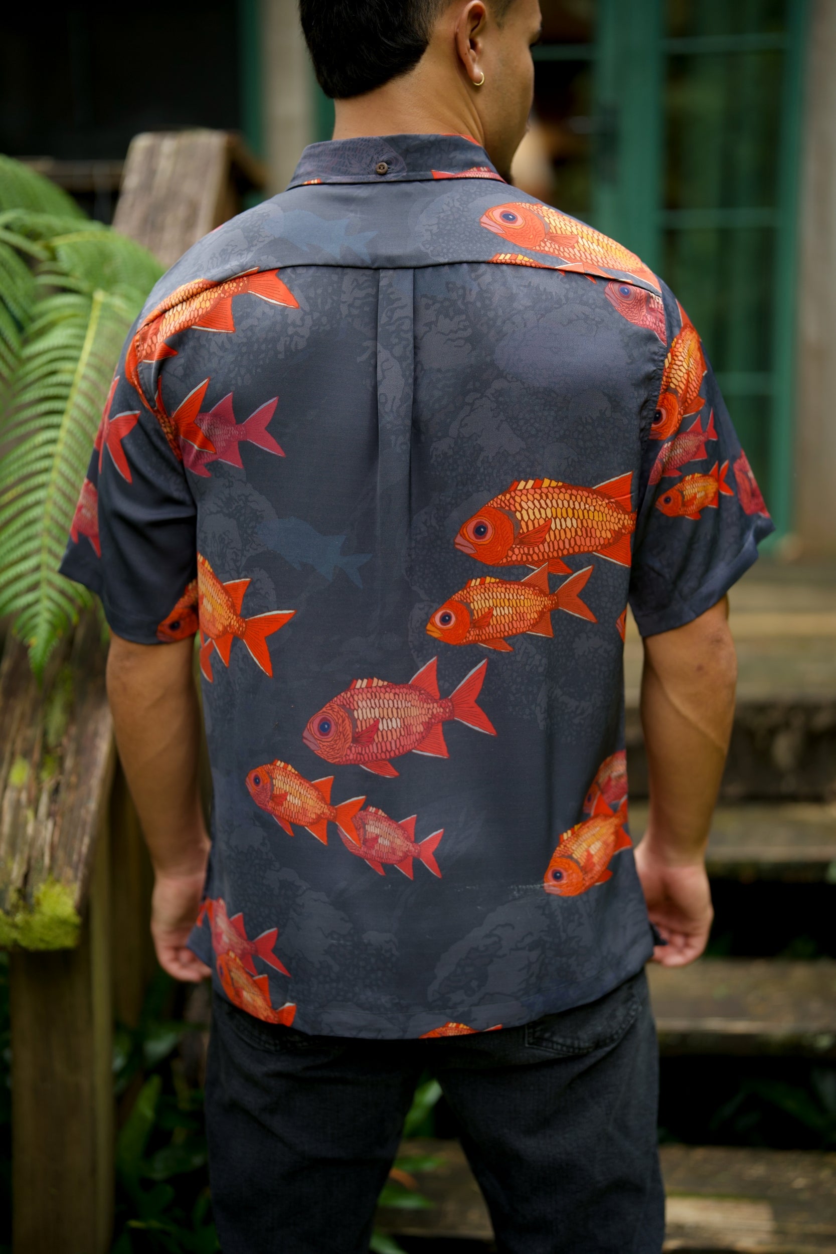 Mens Iron Free Aloha Shirt - ʻŪʻū Menpachi — David Shepard – David